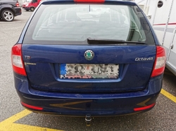 Tažné zařízení Škoda Octavia Tour sedan+kombi 2010-2013 (II), vertikální, Westfalia