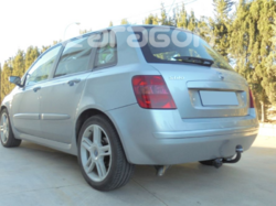 Tažné zařízení Fiat Stilo 3/5 dv. 2001-2009, pevné 2 šr., Aragon