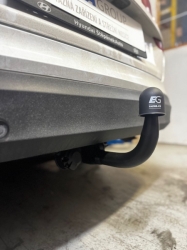 Tažné zařízení Hyundai i30 kombi 2024/06-, vertikální, Galia