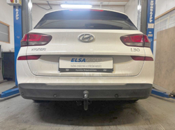 Tažné zařízení Hyundai i30 kombi 2024/06-, vertikální, Galia