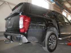 Tažné zařízení Nissan NP300 2016- (D23) , pevné, Galia