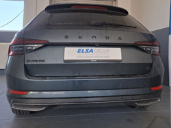 Tažné zařízení Volkswagen Passat Variant (kombi) 2014- (B8), sklopný, VAPOS