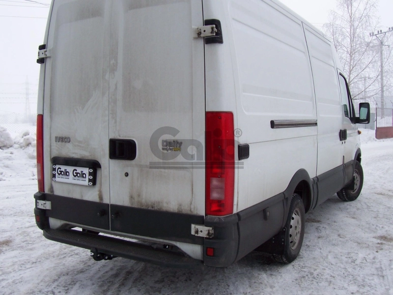 Tažné zařízení Iveco Daily valník 2011/01-2014/06, bajonet, Galia