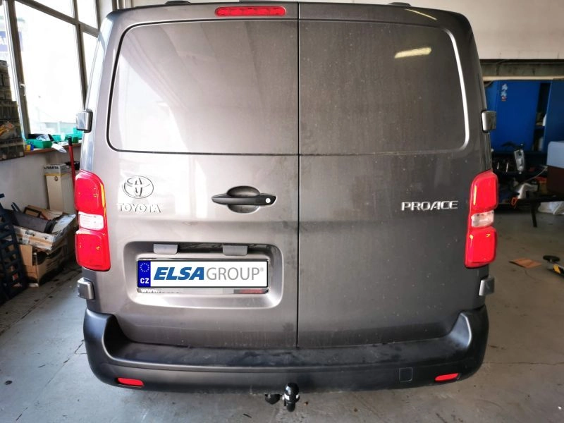 Tažné zařízení Opel Vivaro 2019- , pevné, BRINK