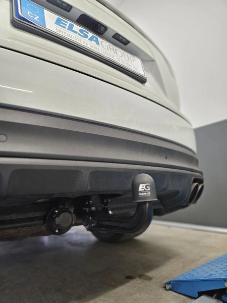 Tažné zařízení Porsche Cayenne 2017- , vertikální, Westfalia