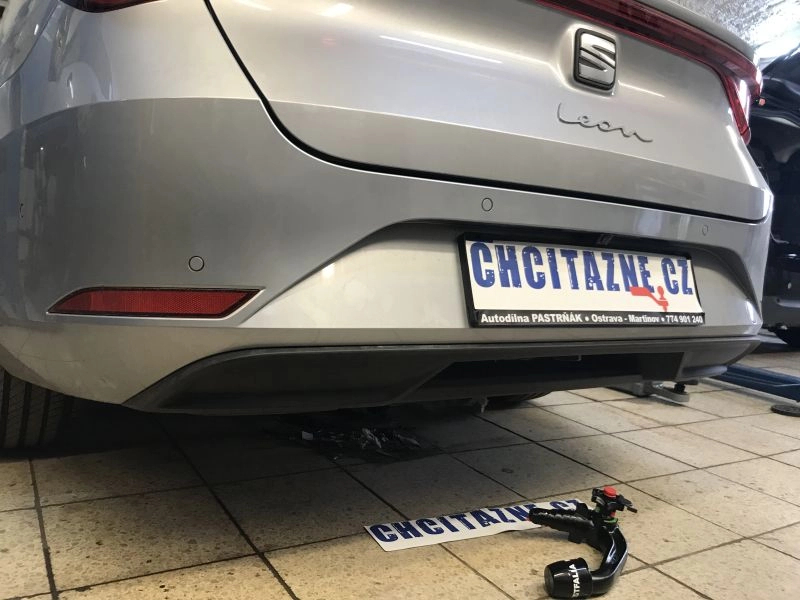 Tažné zařízení Seat Leon ST kombi 2020-, vertikální, Westfalia