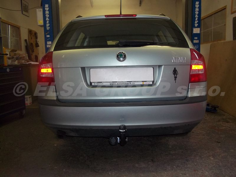 Tažné zařízení Škoda Superb 2008-2015 , pevný čep 2 šrouby, Westfalia