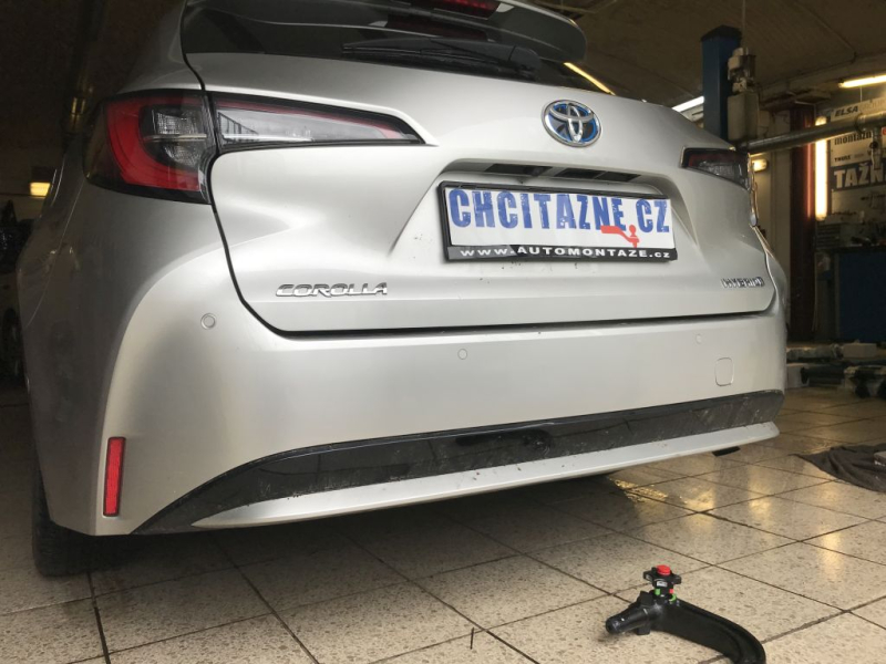 Tažné zařízení Suzuki Swace kombi 2020-, vertikální, Westfalia