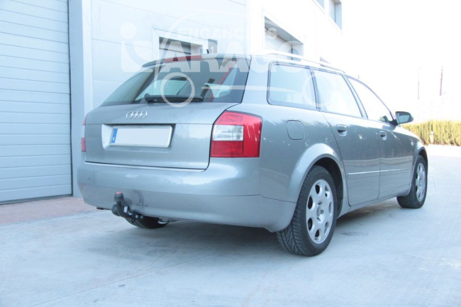 Tažné zařízení Volkswagen Passat sedan 1997-2005 (B5 2WD), pevné, Aragon